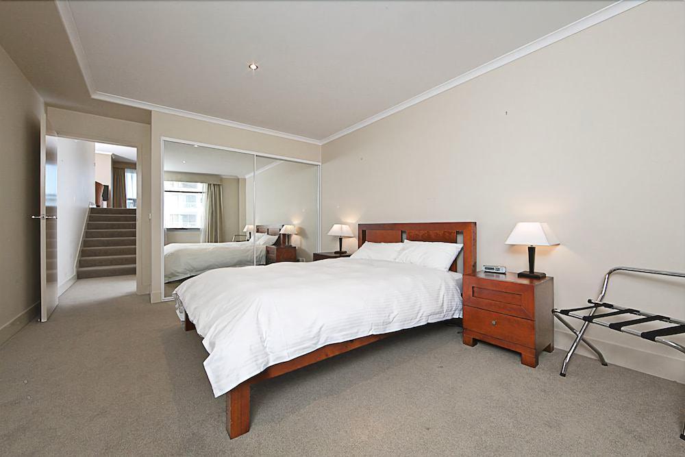 Avenue Hotel Canberra Exteriör bild