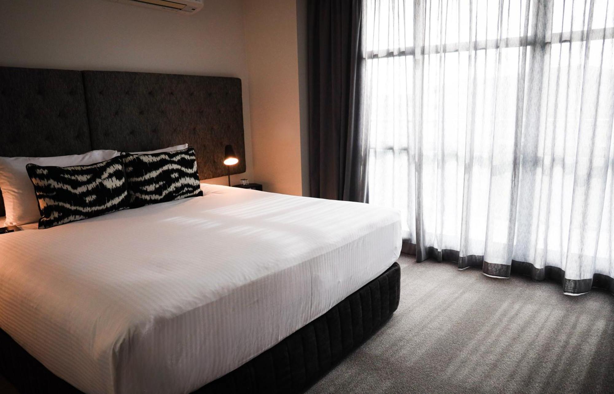 Avenue Hotel Canberra Exteriör bild