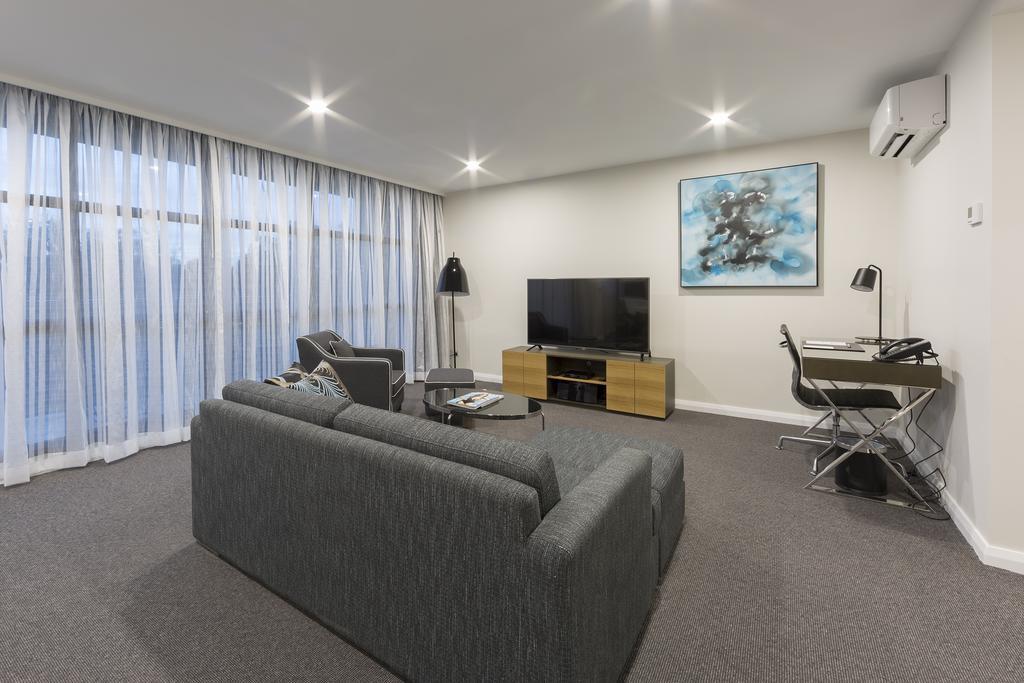 Avenue Hotel Canberra Exteriör bild
